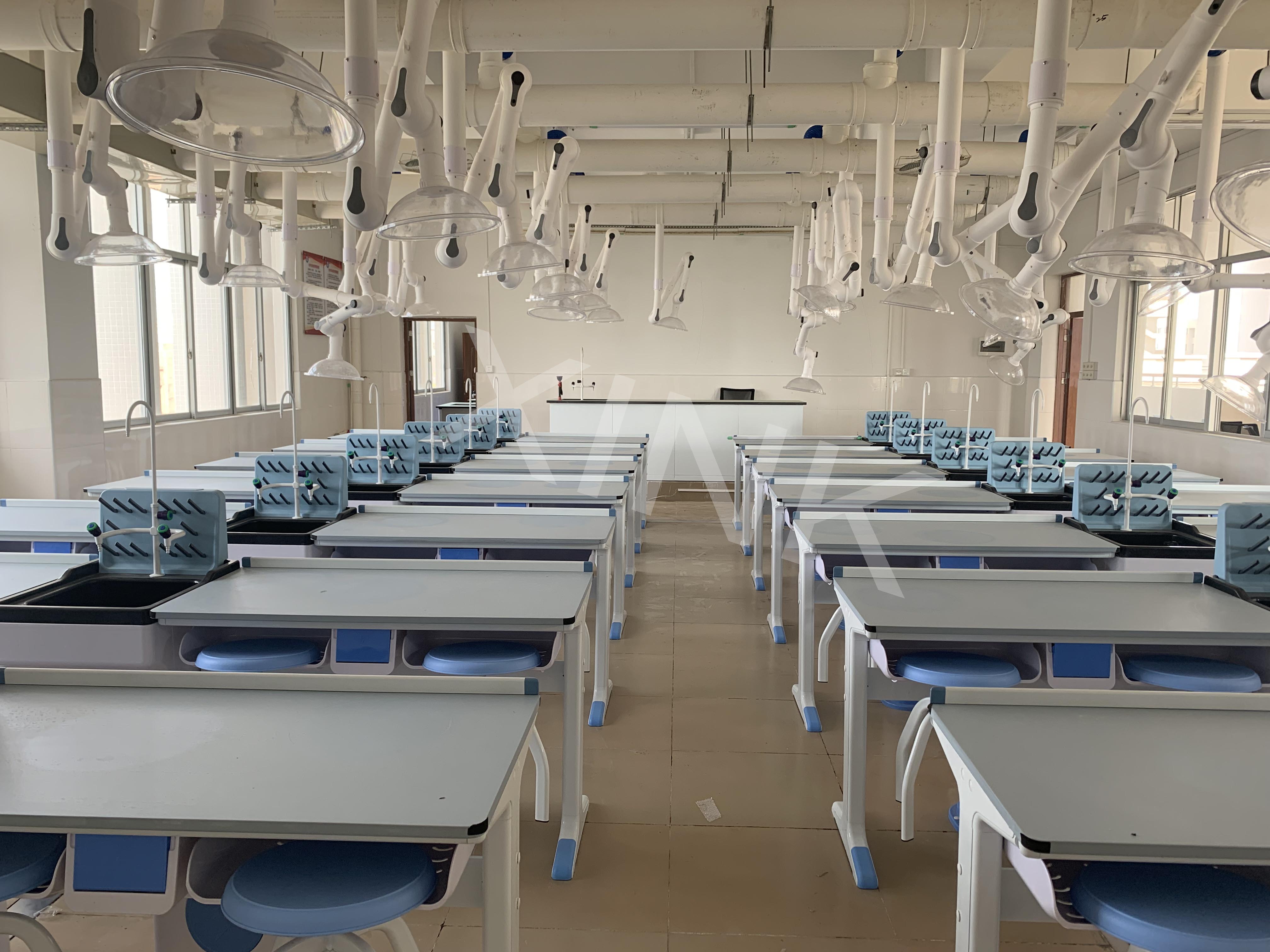 化學(xué)實驗室