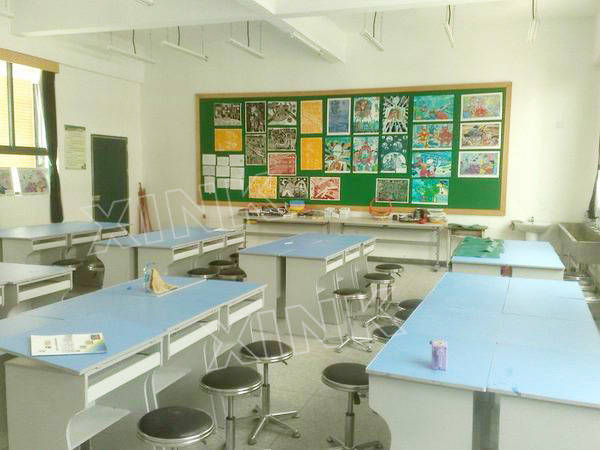 <a href='http://www.kbexpo.cn/chanpin/56-1.html' target='1' style='font-size:18px; font-weight:bold; color:#000000;'>美術功能室</a>