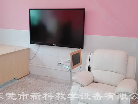 <a href='http://www.kbexpo.cn' target='1' style='font-size:14px; font-weight:bold; color:#0080ff;'>心理咨詢室</a>布置