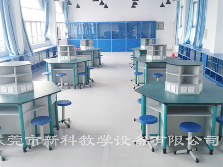 <a href='http://www.kbexpo.cn/chanpin/60-1.html' target='1' style='font-size:18px; font-weight:bold; color:#000000;'>機(jī)器人功能室</a>3