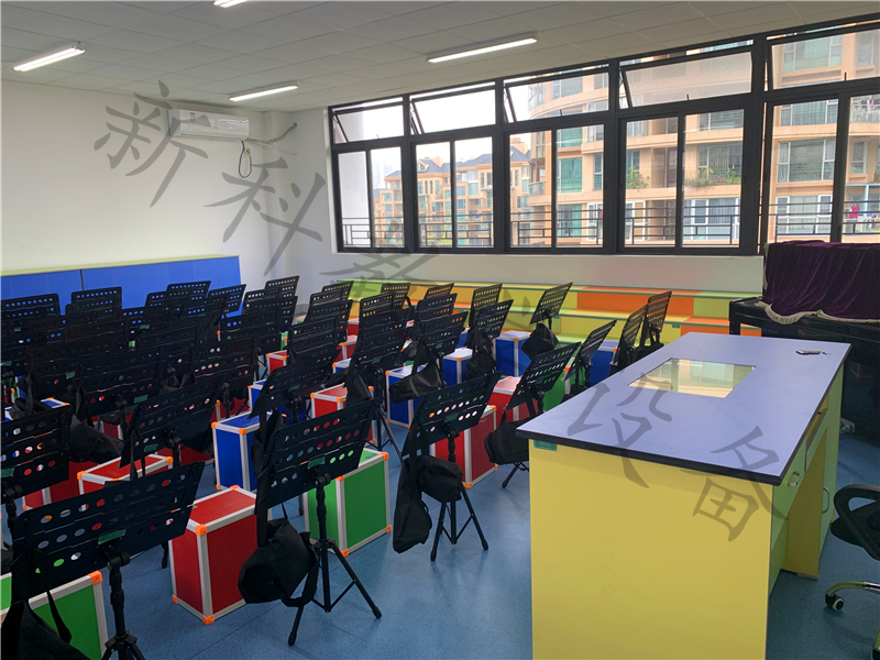 <a href='http://www.kbexpo.cn/chanpin/58-1.html' target='1' style='font-size:18px; font-weight:bold; color:#000000;'>音樂功能室</a>